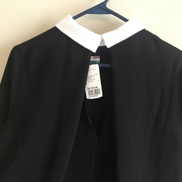 Forever 21 Collared Cropped Short Sleeved Blouse - Picture 2 of 4